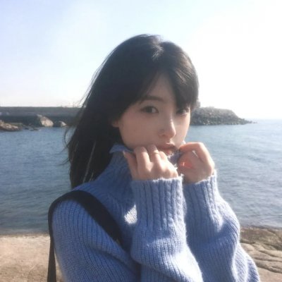 倒挂的爱丽丝